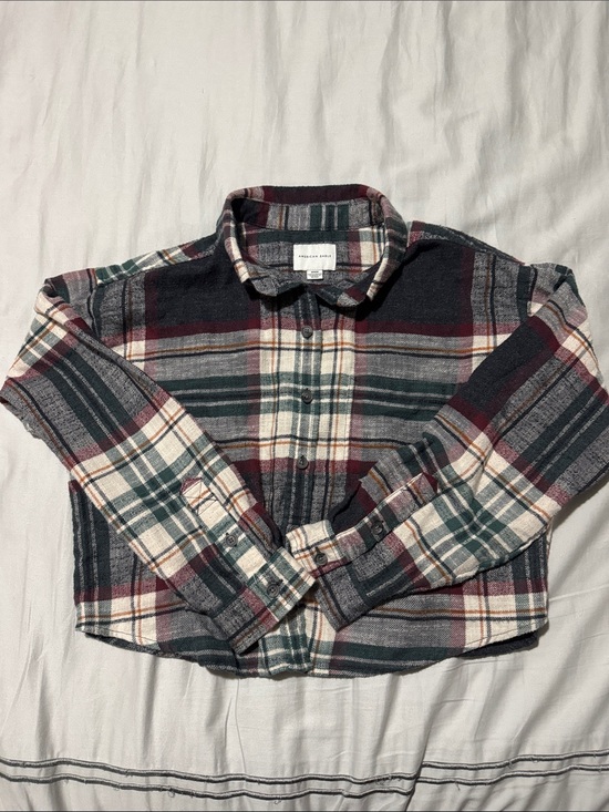 American Eagle Outfitters Tops - American Eagle Plaid Flannel Shirt in Green and Burgundy